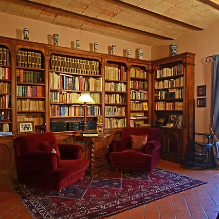 Hostal De 12, Emma * Todi