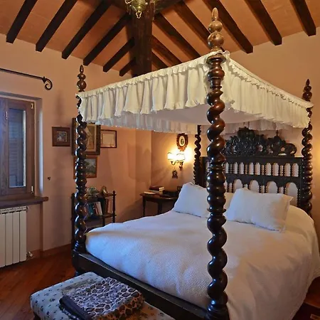 Hostal De 12, Emma Villa Todi